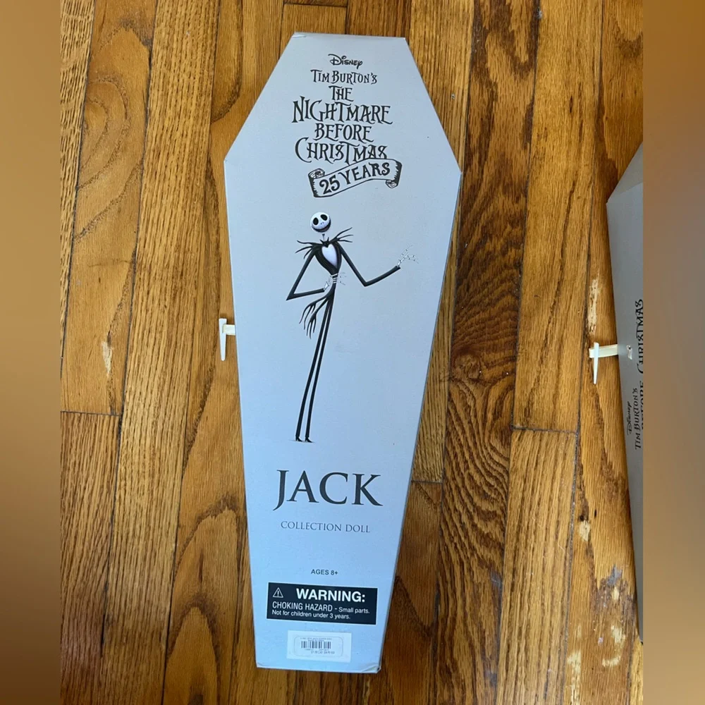 Disney Jack Skellington 16” Doll HOT TOPIC EXCLUSIVE 25th anniversary edition - Picture 3 of 4